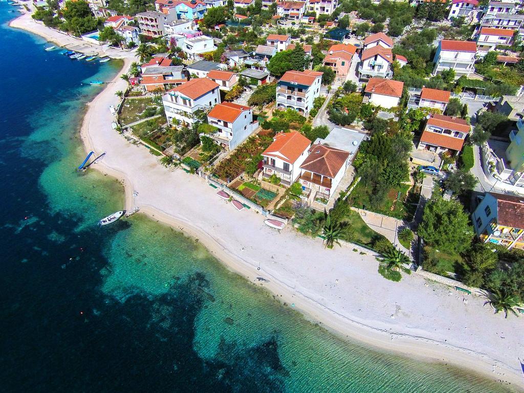 Apartments Kovacevic Rogoznica  Bagian luar foto